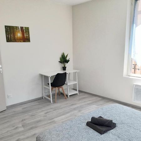 Le Scandinave Apartment Joigny Exterior foto