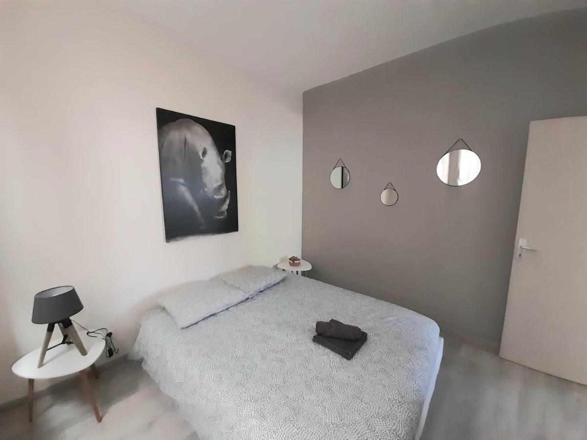 Le Scandinave Apartment Joigny Exterior foto