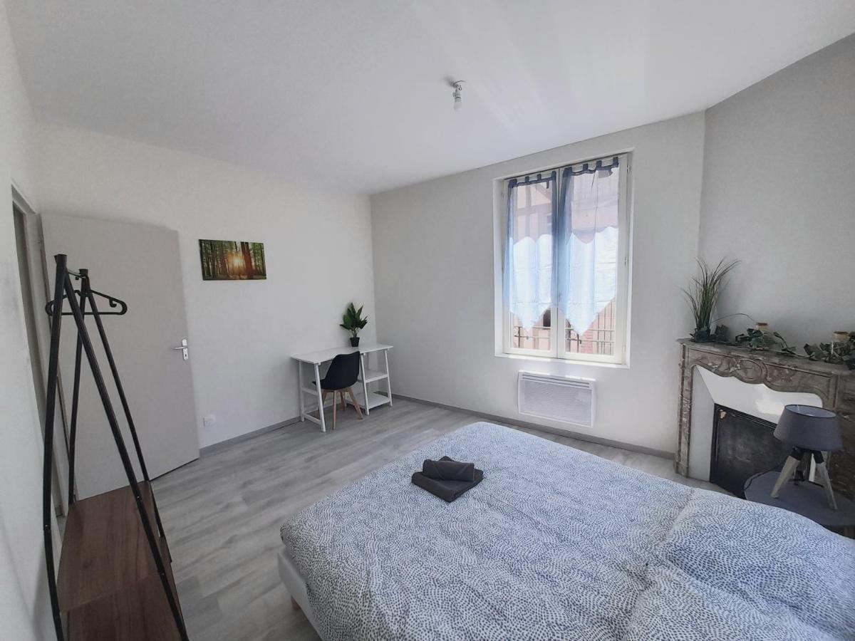 Le Scandinave Apartment Joigny Exterior foto